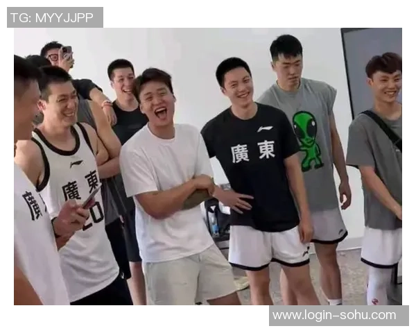 全运会男篮精彩对决新疆队挑战广东队争夺冠军荣耀 全运会男篮精彩对决新疆队挑战广东队争夺冠军荣耀